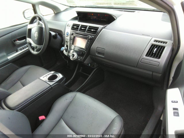 Toyota Prius V Two/three/five 2014 JTDZN3EU4EJ009789 Image 7