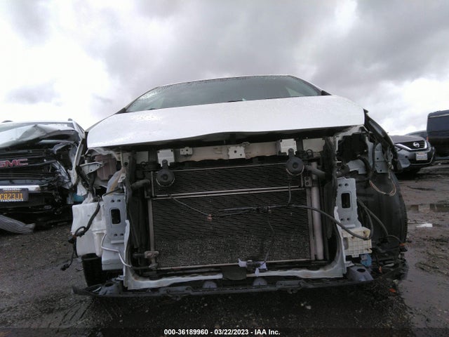 Toyota Prius V Two/three/five 2014 JTDZN3EU4EJ009789 Image 8