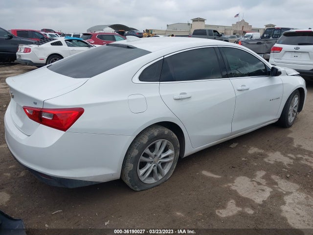 Chevrolet MALIBU LT 2018 1G1ZD5ST1JF132451 Image 4