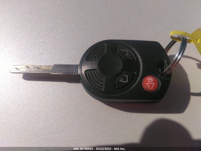 Ford ESCAPE SE 2015 1FMCU0G73FUB39640 Image 3