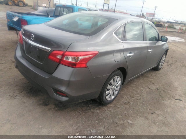 Nissan SENTRA S 2018 3N1AB7AP8JY271594 Image 4