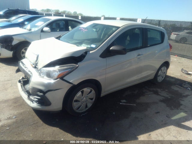 Chevrolet SPARK LS 2016 KL8CB6SA0GC539669 Image 2