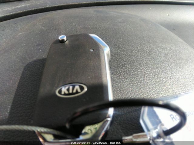 KNDJ23AU7M7790444 KIA SOUL S