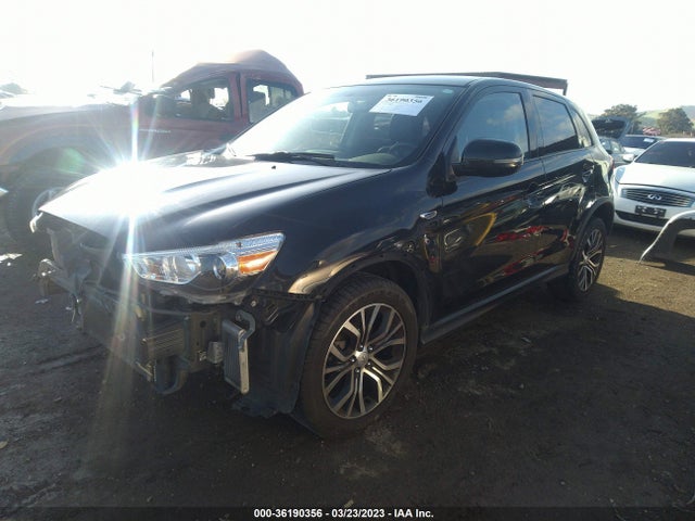 JA4AP3AW5JU015800 Mitsubishi Outlander Sport Se 2.4