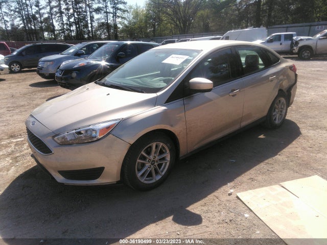 Ford FOCUS SE 2018 1FADP3F29JL299291 Image 2