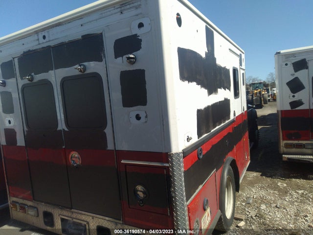 2015 Ford F-450, VIN: 1FD0X4HTXFEB46348