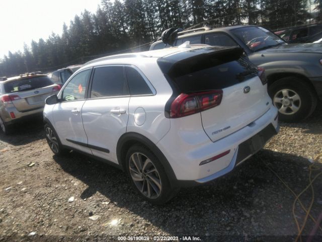 KNDCE3LC7K5223423 KIA Niro Touring