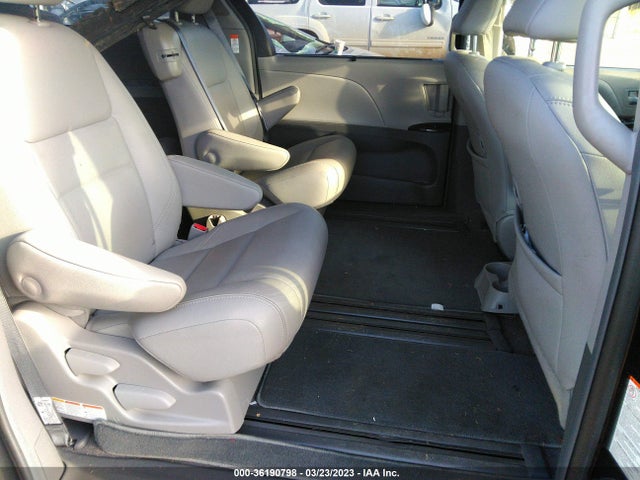 2019 Toyota Sienna, VIN: 5TDYZ3DC9KS974865
