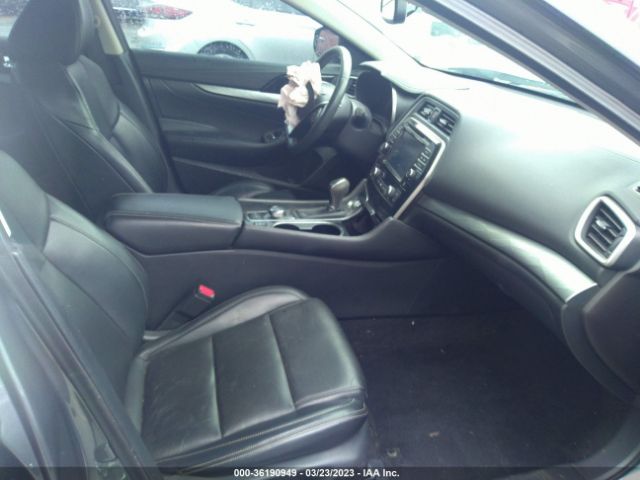 1N4AA6AP7GC449321 Nissan Maxima 3.5 Sv