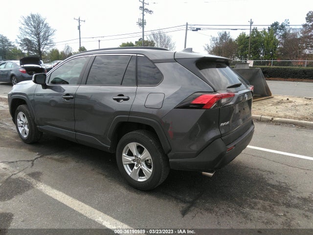 2021 TOYOTA RAV4 XLE VIN: 2T3W1RFV5MC136352