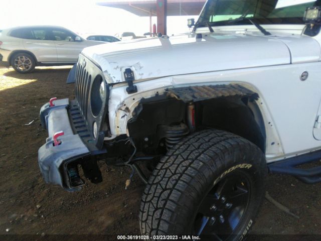1C4AJWAG4GL208570 Jeep Wrangler Sport