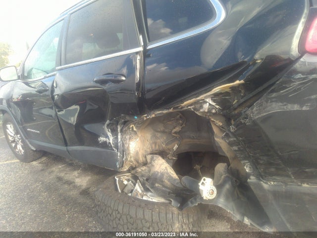 Jeep Cherokee Latitude 2019 1C4PJLCX0KD353520 Image 7