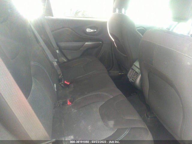 Jeep Cherokee Latitude 2019 1C4PJLCX0KD353520 Image 9