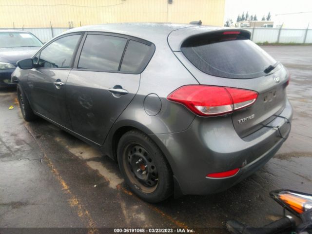KNAFK5A87G5648452 KIA Forte 5-door Lx