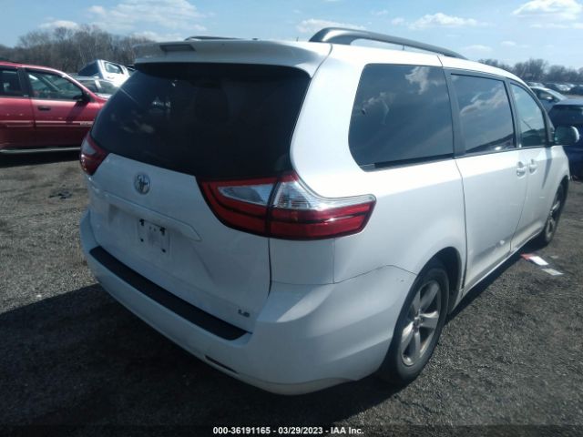 5TDKZ3DC1HS835604 Toyota SIENNA LE