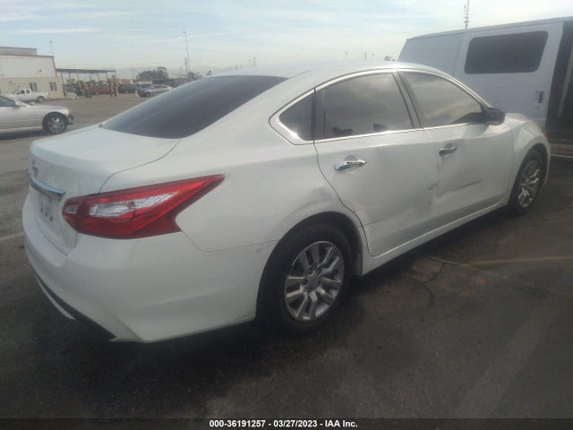 Nissan Altima 2.5 S 2017 1N4AL3AP6HC182215 Image 5