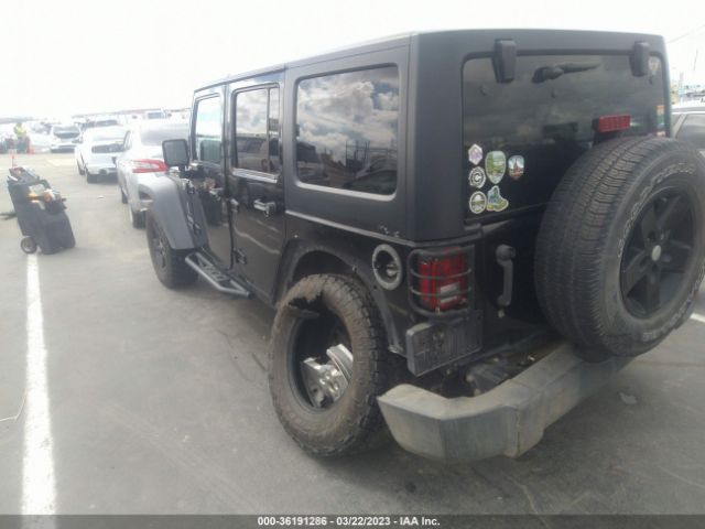 1C4BJWDG8GL191093 Jeep Wrangler Unlimited Sport