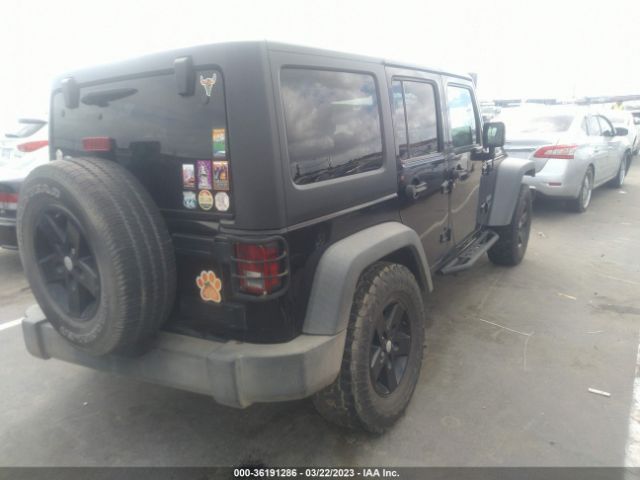1C4BJWDG8GL191093 Jeep Wrangler Unlimited Sport