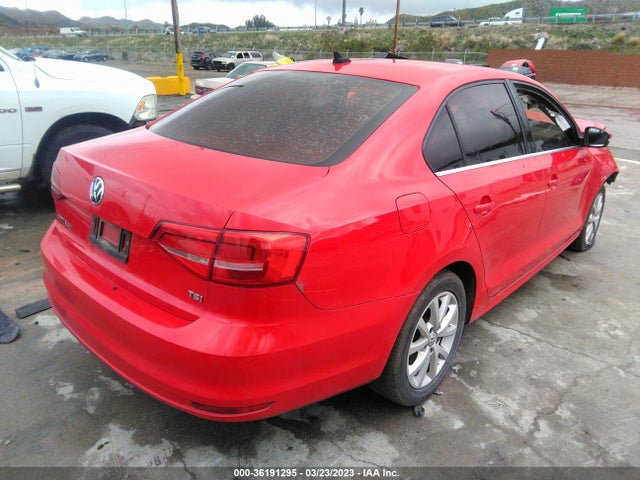 3VWD17AJ3FM253623 Volkswagen Jetta Sedan 1.8t Se W/connectivity