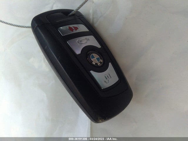 WBA8E1G53JNU91418 BMW 3 Series 320i