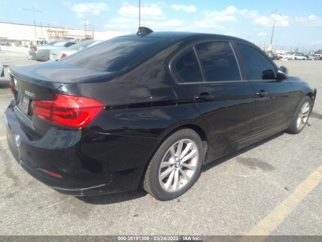 WBA8E1G53JNU91418 BMW 3 Series 320i