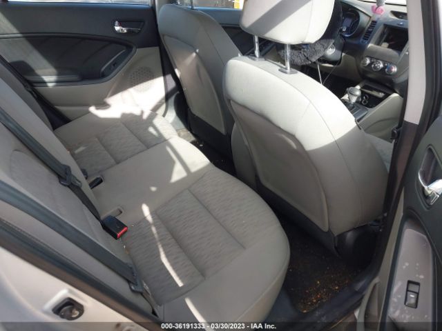 KNAFK4A67F5426923 KIA FORTE LX