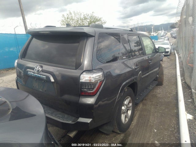 Toyota 4RUNNER SR5 2020 JTEZU5JR9L5218186 Image 4