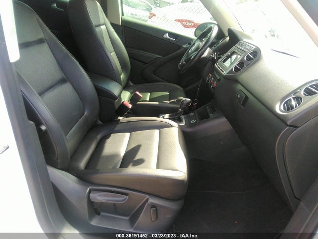 Volkswagen TIGUAN SE 2014 WVGAV3AX8EW577930 Image 5