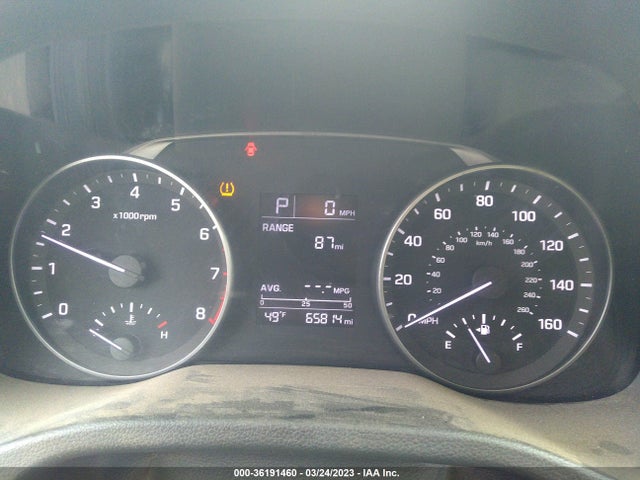 2017 HYUNDAI ELANTRA SE VIN: 5NPD74LF3HH089985