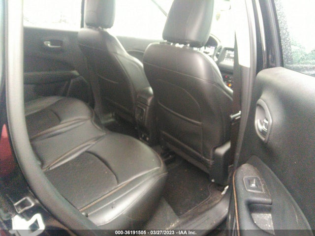 2019 JEEP COMPASS LATITUDE VIN: 3C4NJDBB1KT628163