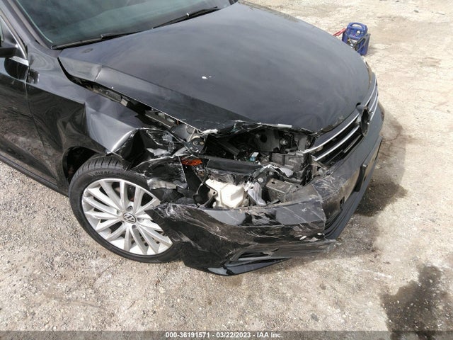 3VWD07AJ7FM357048 Volkswagen Jetta Sedan 1.8t Se