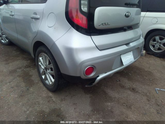 KNDJP3A58H7426887 KIA SOUL +