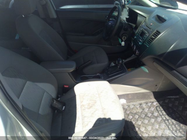 KNAFK4A68F5285781 KIA FORTE LX