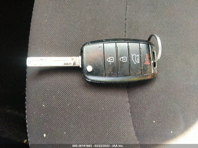 KIA Soul Base 2016 KNDJN2A20G7323225 Image 11