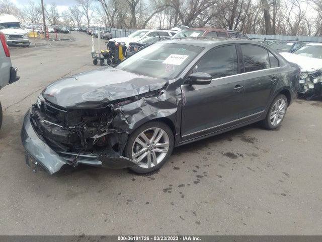 3VWL17AJ1HM376240 Volkswagen Jetta 1.8t Sel