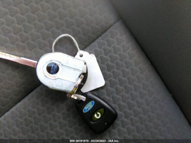 Ford ESCAPE SE 2017 1FMCU9G92HUE36567 Image 3