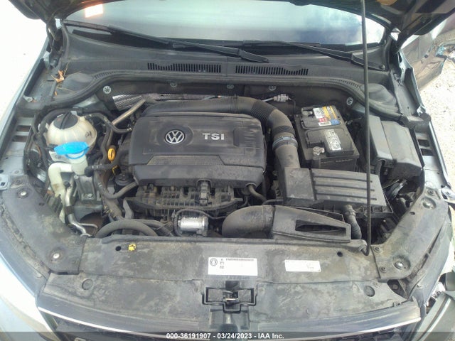 3VW4T7AJ2HM343262 Volkswagen JETTA GLI