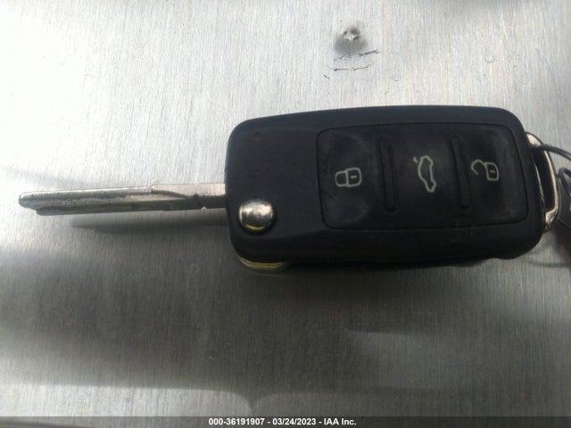 3VW4T7AJ2HM343262 Volkswagen JETTA GLI