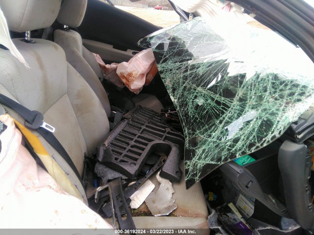 Honda HR-V LX 2019 3CZRU6H36KG719758 Image 6
