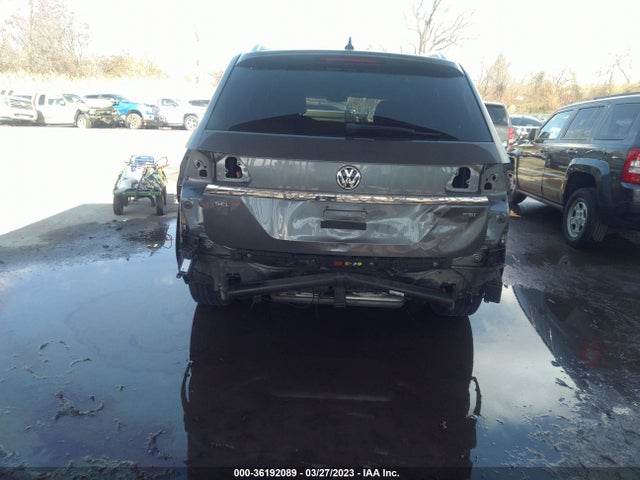 2018 VOLKSWAGEN ATLAS 2.0T SEL VIN: 1V2EP2CA3JC600902