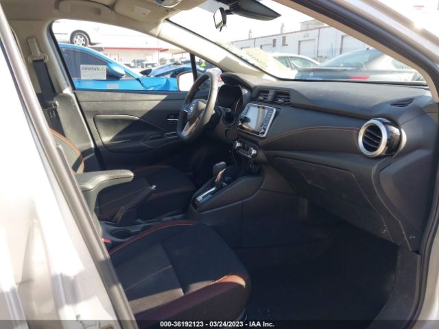 3N1CN8FV6NL868565 Nissan VERSA SR
