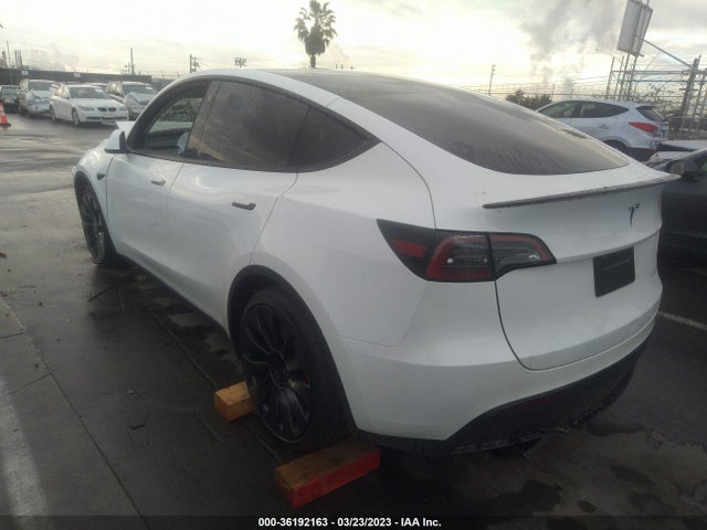 Tesla Model Y Performance 2023 7SAYGDEF5PF623549 Image 3