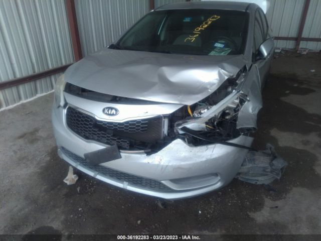 KNAFX4A67G5446902 KIA FORTE LX