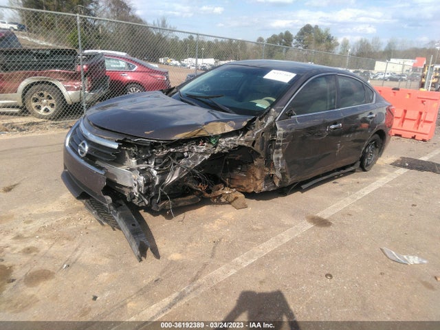 Nissan Altima 2.5 S 2015 1N4AL3AP3FN867094 Image 2