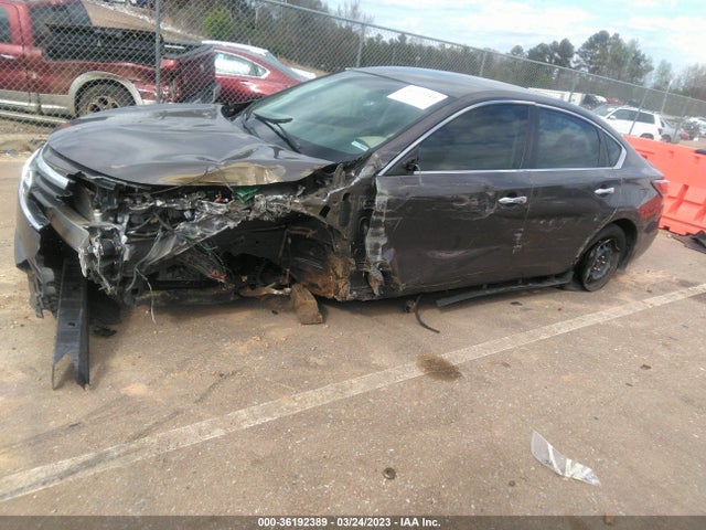 Nissan Altima 2.5 S 2015 1N4AL3AP3FN867094 Image 8