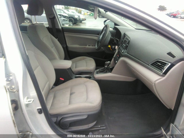 Hyundai ELANTRA SE 2017 5NPD74LFXHH205067 Image 5