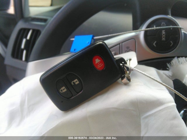 Toyota Prius Four/five/three/one/two 2014 JTDKN3DU8E0359547 Image 3