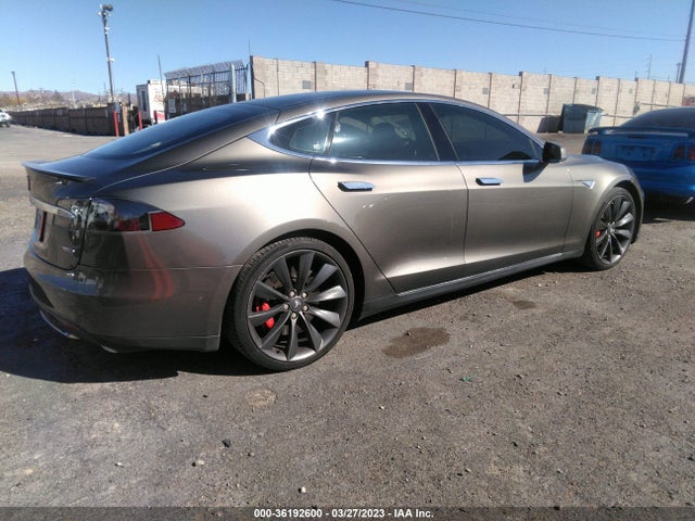 Tesla Model S 85d/p85d/90d/p90d 2015 5YJSA1H40FF082521 Image 5