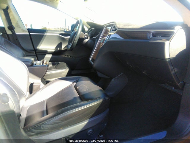Tesla Model S 85d/p85d/90d/p90d 2015 5YJSA1H40FF082521 Image 6