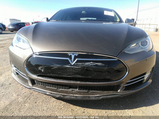 Tesla Model S 85d/p85d/90d/p90d 2015 5YJSA1H40FF082521 Image 7
